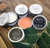 Бальзамы для поцелуев, серия Бренда Laboratorium - фото, картинка